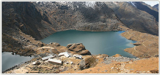 Gosaikunda  Trekking